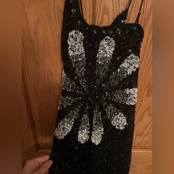 Tularosa Bellini Sequin Black and Silver Women's Dress Black Burst - Picture 8 of 9